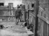 Charlie Chaplin: A Dog's Life (1918)