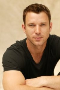 Wil Traval