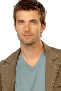 Lucas Bryant