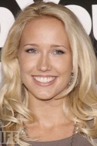 Anna Camp