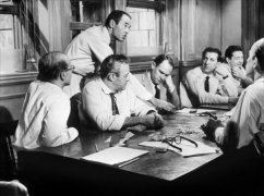 12 Angry Men 18237