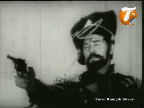 Zorro Kamçılı Süvari