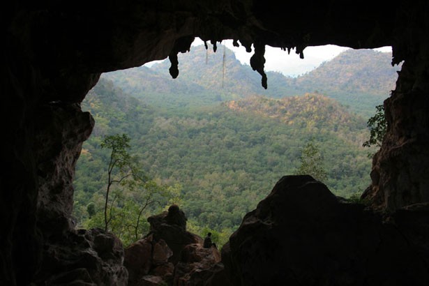 Loong Boonmee raleuk chat