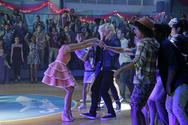 Teen Beach 2