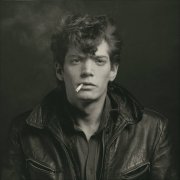 Mapplethorpe: Look at the Pictures 594944