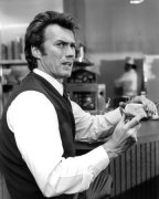 Clint Eastwood 398981