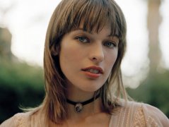 Milla Jovovich 220030