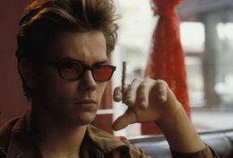 River Phoenix 18243