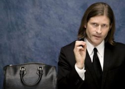 Crispin Glover 57717