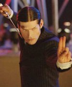 Crispin Glover 85014