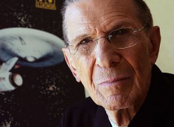 Leonard Nimoy 122371