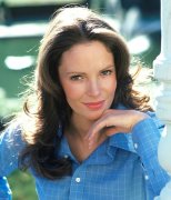 Jaclyn Smith 388375