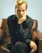 Kiefer Sutherland 28296