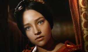 Olivia Hussey 57683