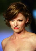 Gretchen Mol 13143