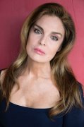 Tracy Scoggins 423617