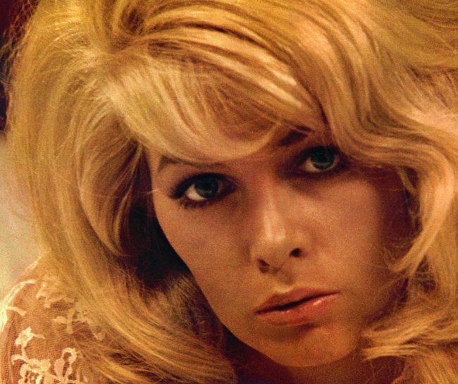 Stella Stevens