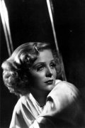 Gloria Stuart 156140