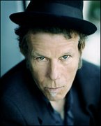 Tom Waits 240382