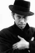 Tom Waits 240384