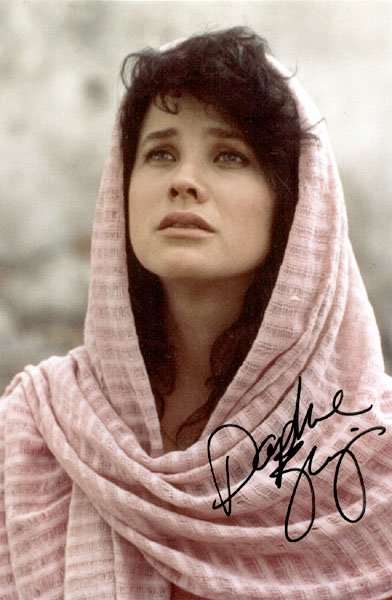 Daphne Zuniga - Görsel 3.