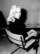 Diana Dors 176539