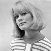 Judy Geeson 430061