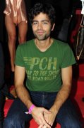 Adrian Grenier 81617