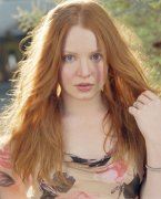 Lauren Ambrose 4493