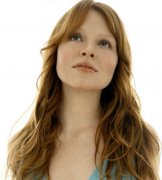 Lauren Ambrose 4498