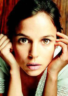 Elena Anaya