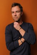 JR Bourne 205628