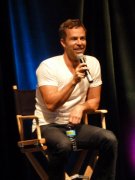 JR Bourne 205616