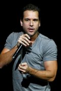 Dane Cook 70015