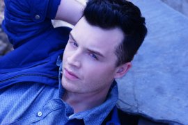 Noel Fisher 261389