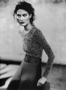 Shalom Harlow 37271