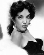 Katy Jurado 330777