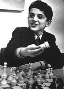 Garry Kasparov 384790