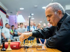 Garry Kasparov 384798