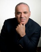 Garry Kasparov 384797