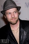 Todd Lowe 22908