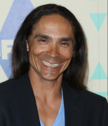 Zahn McClarnon 441656