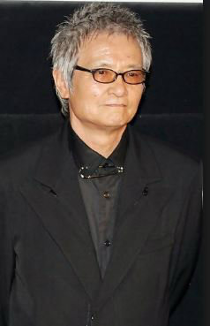 Ken Ogata