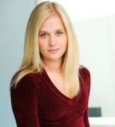 Carly Schroeder 469641