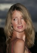 Cynthia Watros 12258