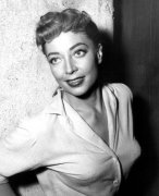 Marie Windsor 177274