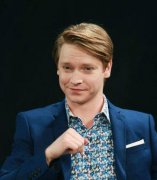 Calum Worthy 480460