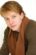 Stark Sands 224423