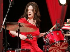 Meg White 103963