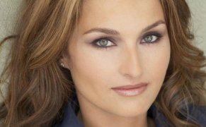 Giada De Laurentiis 87597